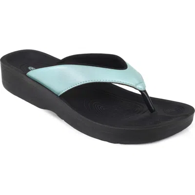 Aerothotic Pearly Fume Flip Flop In Multi