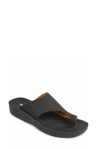 Aerothotic Regan Flip Flop In Black