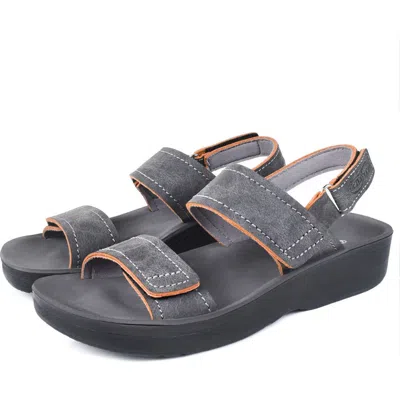 Aerothotic Renee Adjustable Strap Sandal In Gray