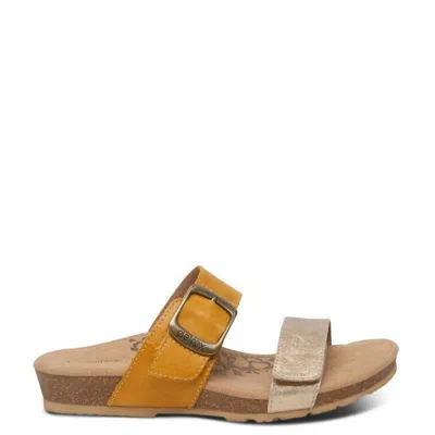 Aetrex Daisy Adjustable Slide Sandal In Brown
