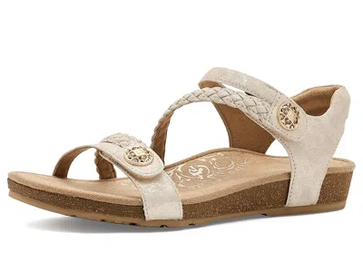 Aetrex Jillian Braided Quarter Strap Sandals In Gold