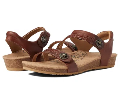 Aetrex Jillian In Brown