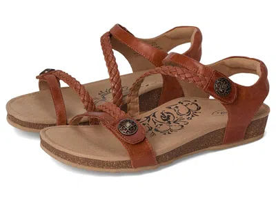 Aetrex Jillian In Brown