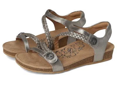 Aetrex Jillian In Silver