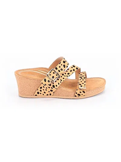 Pre-owned Aetrex Wedges In Tan