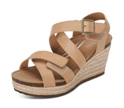 Aetrex Women Anna Wedge In Sand