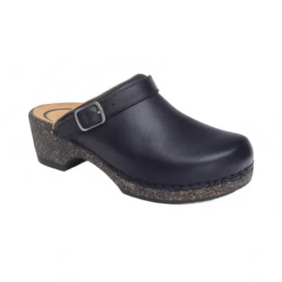 Aetrex Women's Beckie Cork Clog In Black