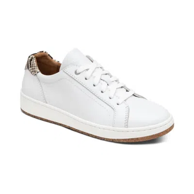 Aetrex Women's Blake Comfort Sneaker In White