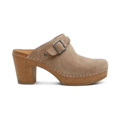 Aetrex Women Corey Clog In Taupe In Gray