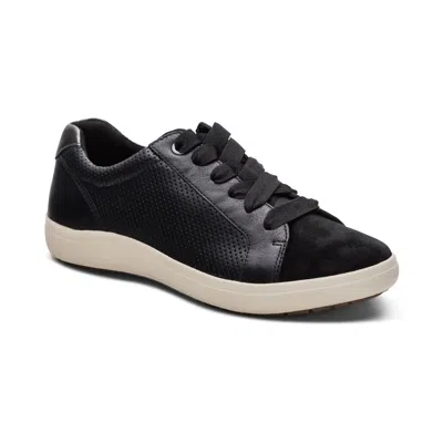 Aetrex Women's Courtney Sneaker In Black