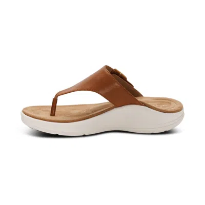 Aetrex Women's Donna Thong Sandal In Cognac In Neutral