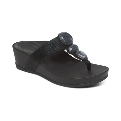 Aetrex Women's Elyse Thong Wedge Sandal In Black