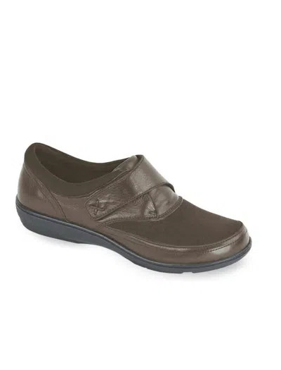 Aetrex Women's Emma Monk Strap Shoes - Wide In Cocoberry In Brown