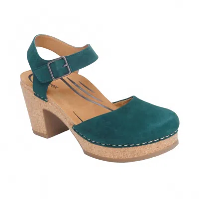 Aetrex Women's Finley Sandal In Dark Teal In Green