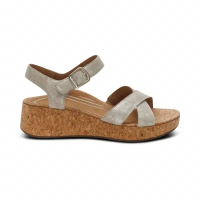 Aetrex Women's Flora Sandal In Champagne In Multi