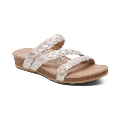 Aetrex Women's Josie Braided Slides In Champagne