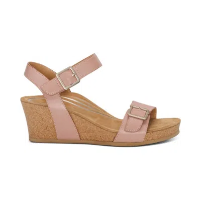 Aetrex - WOMEN'S LEXA WEDGE SANDAL