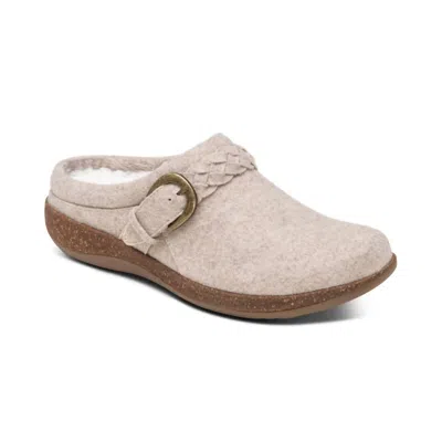 Aetrex Women's Libby Clog In Oatmeal In Gray