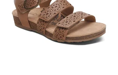 Aetrex Women's Lilly Quarter Strap Sandals In Taupe Cutout In Brown