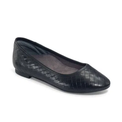 Aetrex Women's Lyla Ballet Flat In Navy In Blue