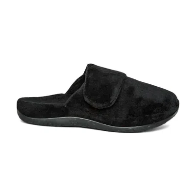 Aetrex Women's Mandy Closed Toe Slipper In Black