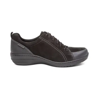 Aetrex Women's Mara Casual Hiking Sneakers In Black