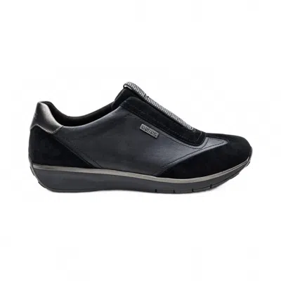 Aetrex Women's Megan Arch Support Sneaker In Black