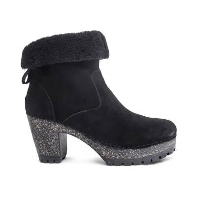 Aetrex Women's Scarlett Ankle Boot In Black Suede