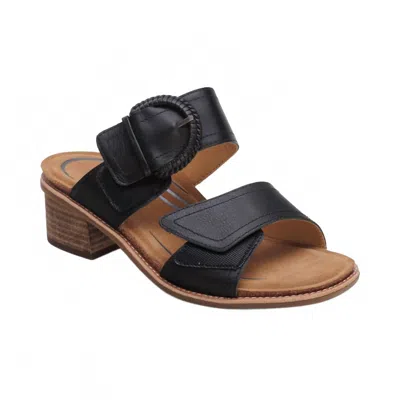 Aetrex Claire Quarter Strap Sandal In Black