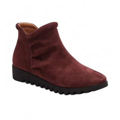 Aetrex Women's Zoey Slip-on Zip Boot In Burgundy
