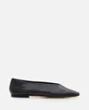 Aeyde Black Cassy Pointed-toe Ballerina Flats In Black