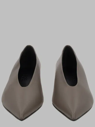 Aeyde 100% Nappa Leather Heels In Grey