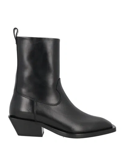 Aeyde Aeydē Woman Ankle Boots Black Size 7 Calfskin