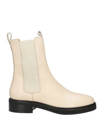 Aeyde Aeydē Woman Ankle Boots Cream Size 7 Calfskin In Gold