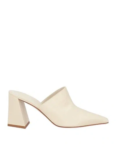 Aeyde Woman Mules & Clogs Ivory Size 8 Leather In White