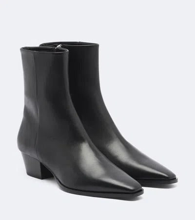 Aeyde Baba Leather Ankle Boots In Black