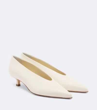Aeyde Clara Leather Pumps In White