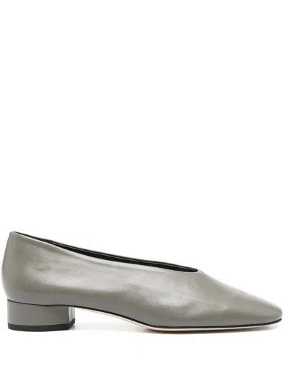 Aeyde Leather Pumps In Grey