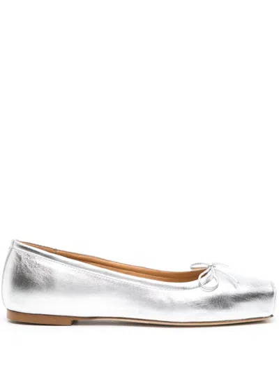 Aeyde Gabriella Laminated Nappa Leather Silver Ballerina In Metallic