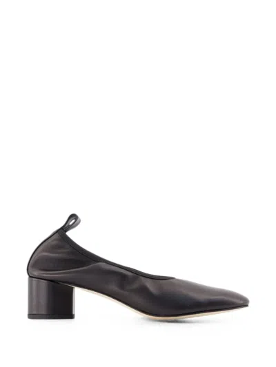 Aeyde Gemma Block-heel Pumps In Black