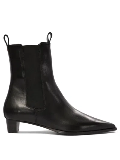 Aeyde Kiwi Ankle Boots Black