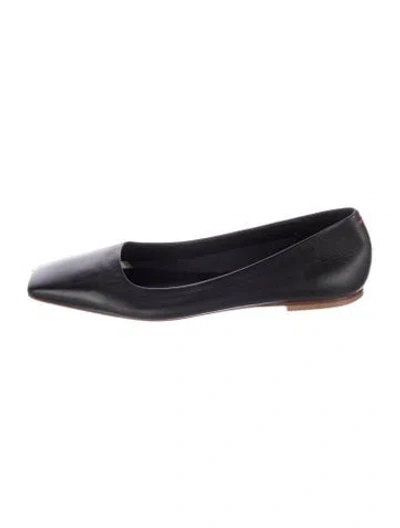 Pre-owned Aeyde Leather Ballet Flats In Black