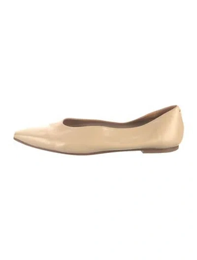 Pre-owned Aeyde Leather Ballet Flats In Neutral