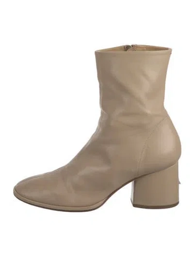 Pre-owned Aeyde Leather Boots In Neutrals