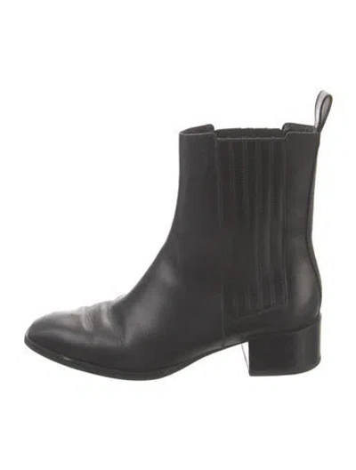 Pre-owned Aeyde Leather Chelsea Boots In Black