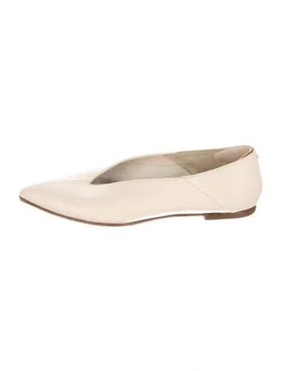 Pre-owned Aeyde Leather Flats In Neutrals