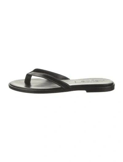 Pre-owned Aeyde Leather Flip Flops In Black