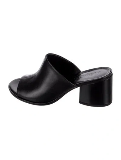 Pre-owned Aeyde Leather Slides In Black