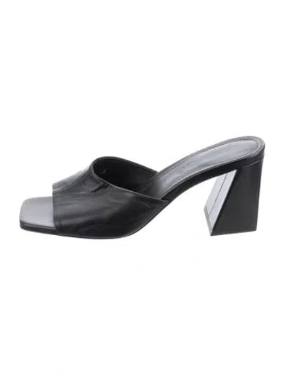 Pre-owned Aeyde Leather Slides In Black