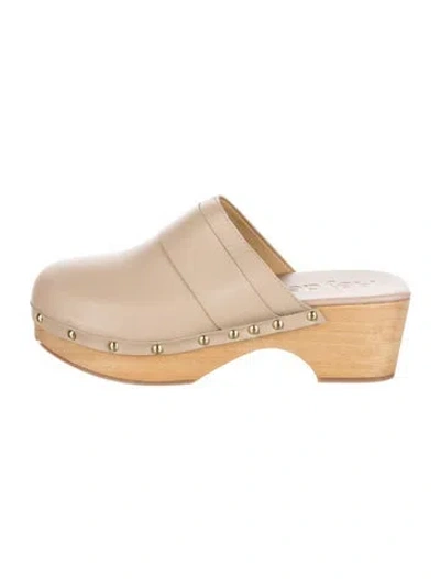 Pre-owned Aeyde Leather Studded Accents Mules In Neutrals